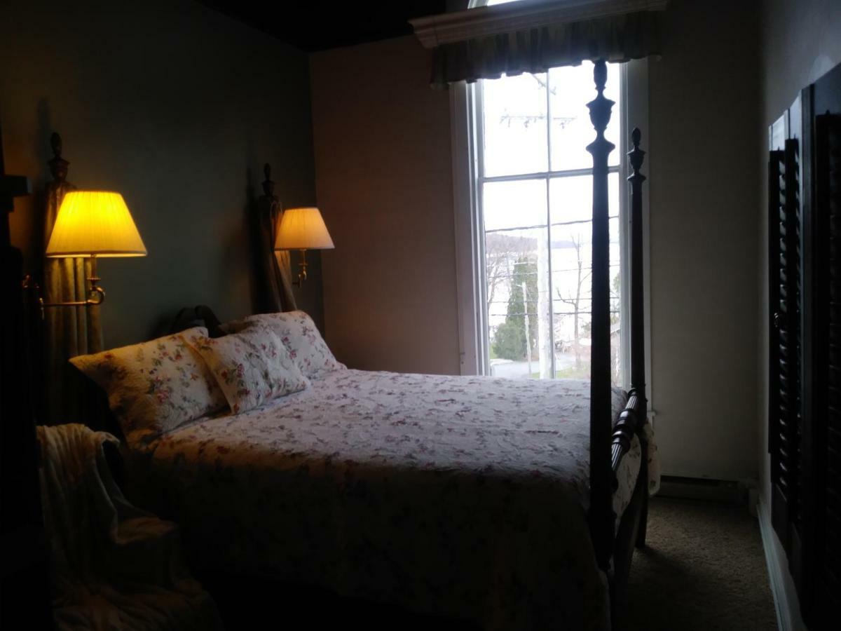 The Inn In Westport 외부 사진